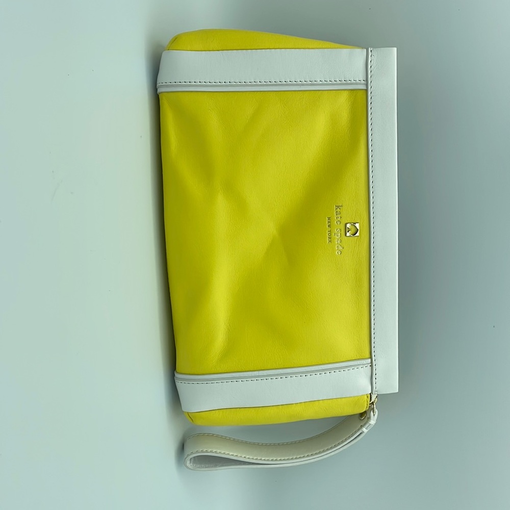 Kate Spade ♠️ Tria Hudson Street Limonium Clutch